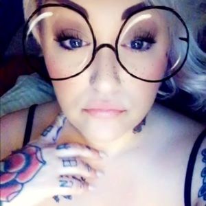 Meet your Posher, Tara